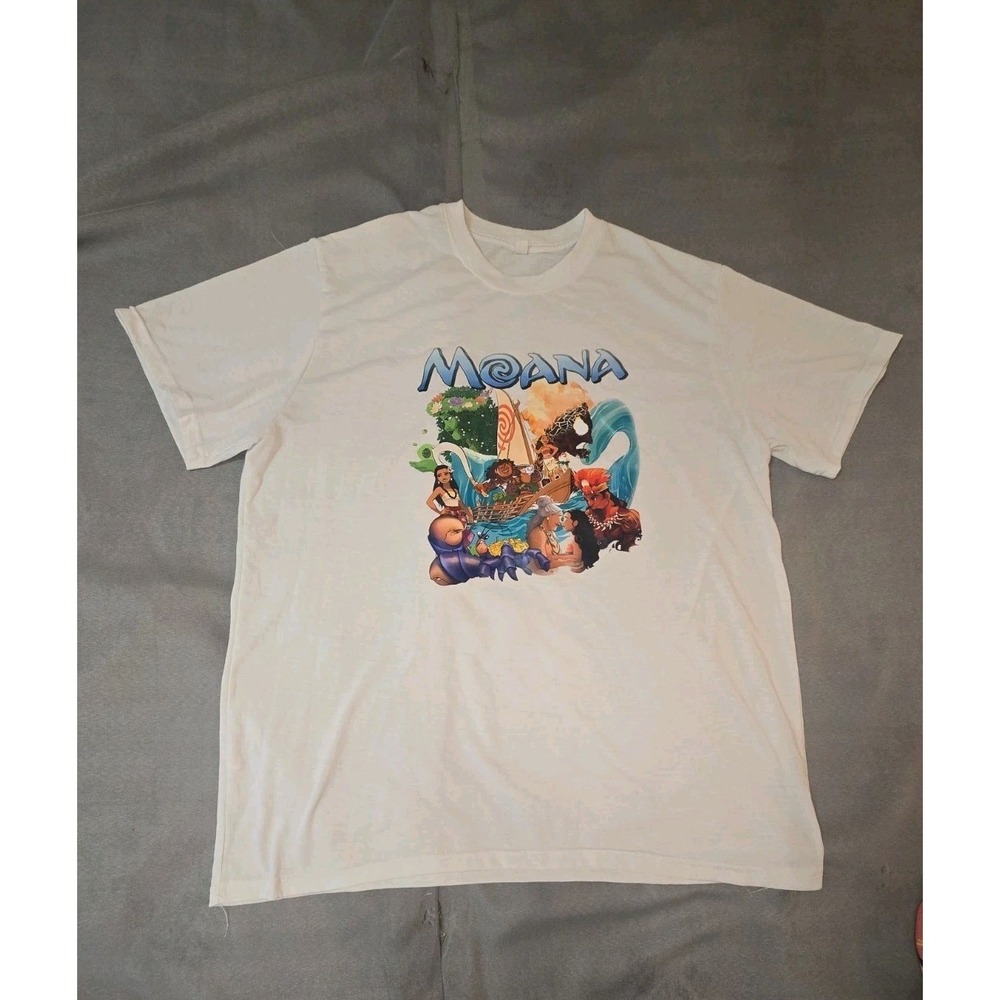 Disney Moana Graphic T Shirt Adult XL Off White Cream Short Sleeve Maui Pua Tee